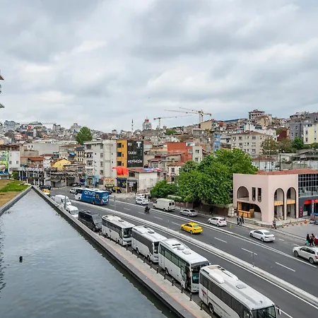 Beyoglu Benesta Residence, 1 Bedroom No-81 アパート